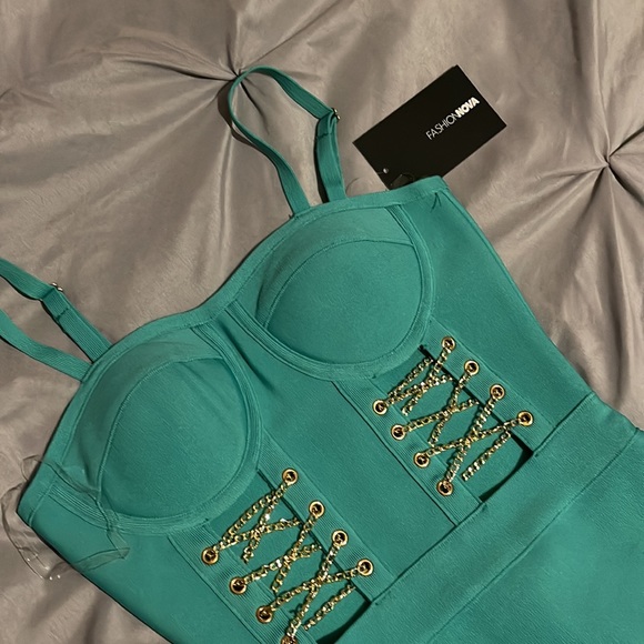 NEW Bandage Mint Dress - Picture 3 of 5